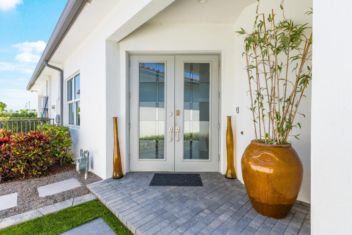 8896 Kingsmoor Way, Lake Worth