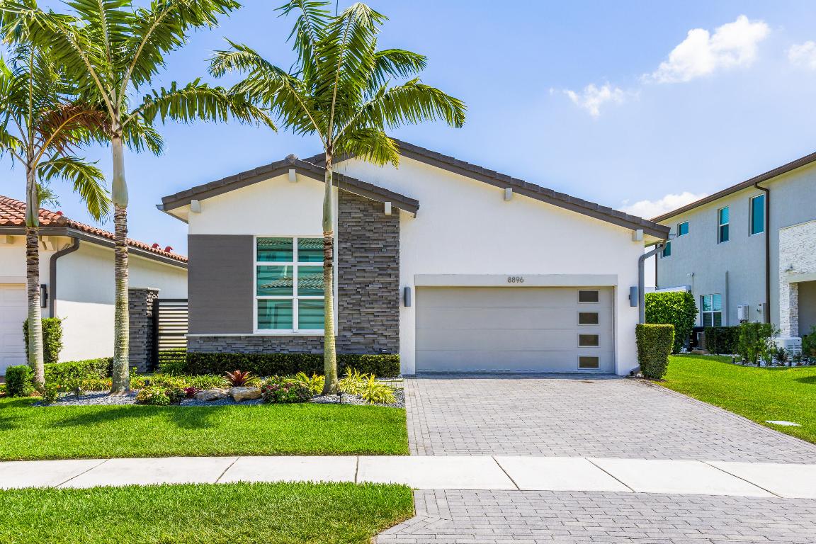 8896 Kingsmoor Way, Lake Worth