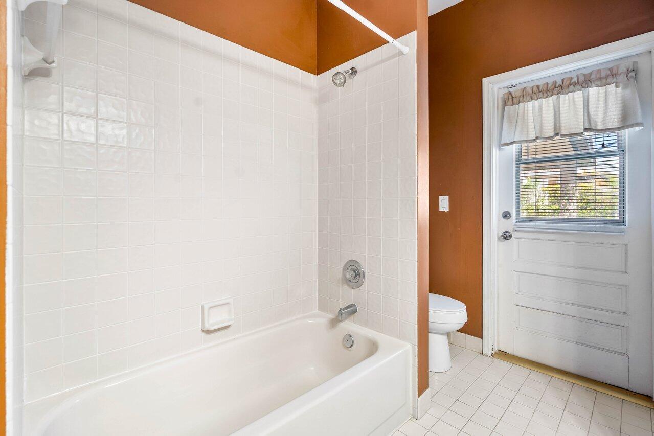 22181 Cranbrook Road