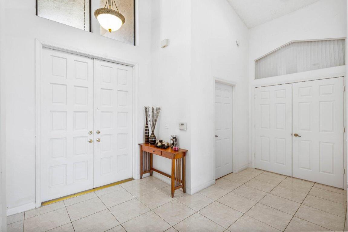 22181 Cranbrook Road