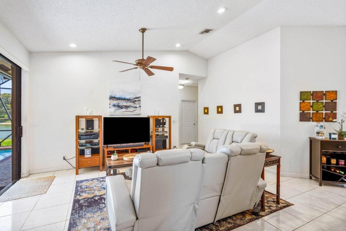 22181 Cranbrook Road