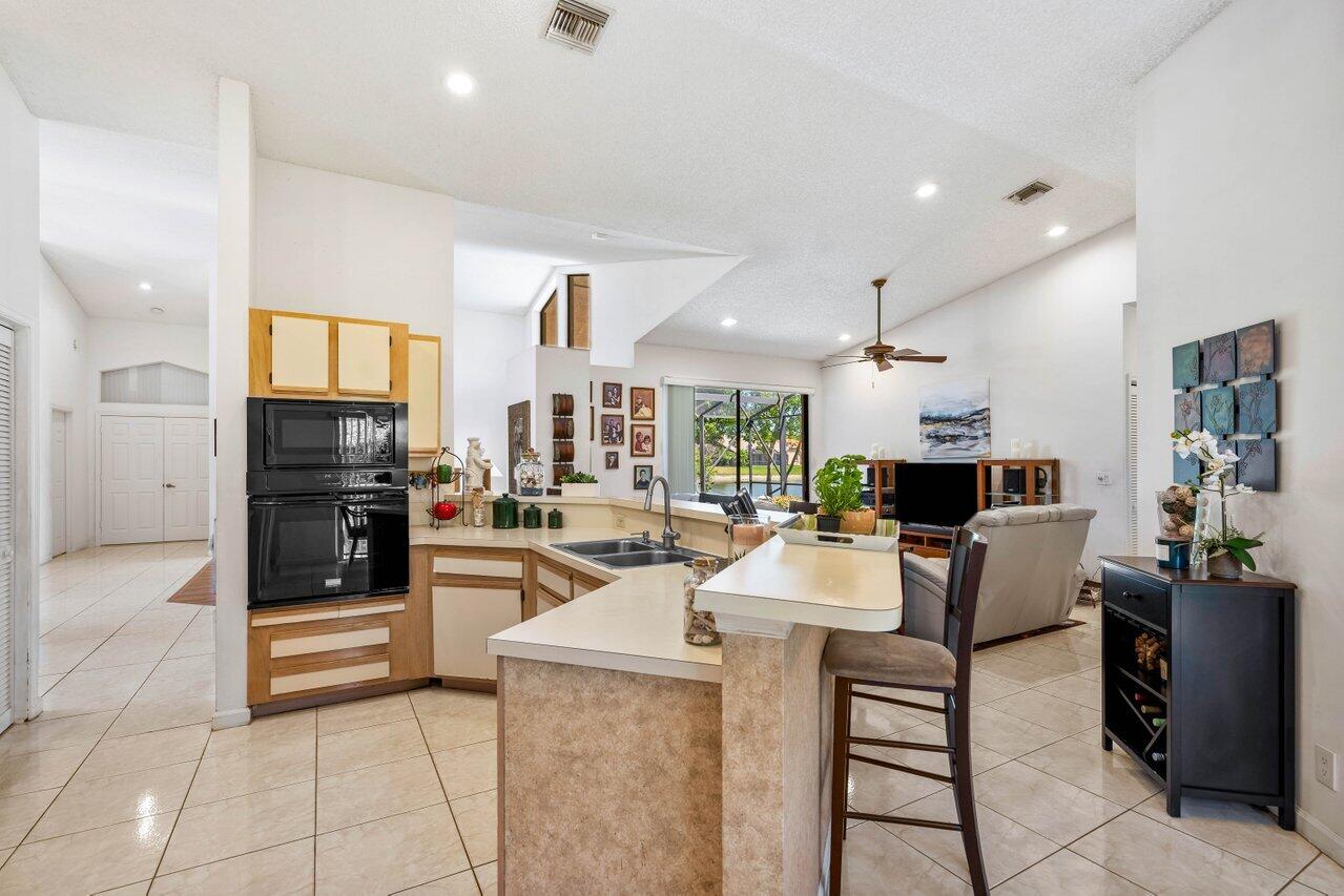 22181 Cranbrook Road