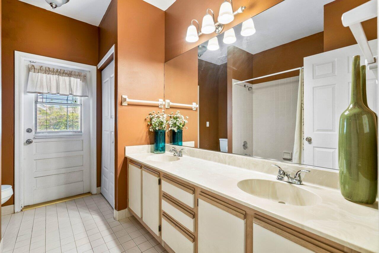 22181 Cranbrook Road