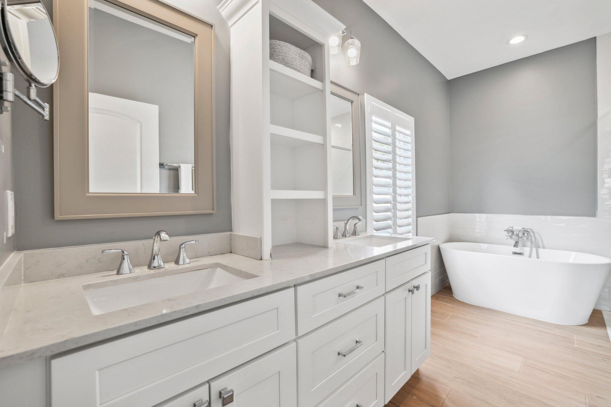 1050 Delray Lakes Drive