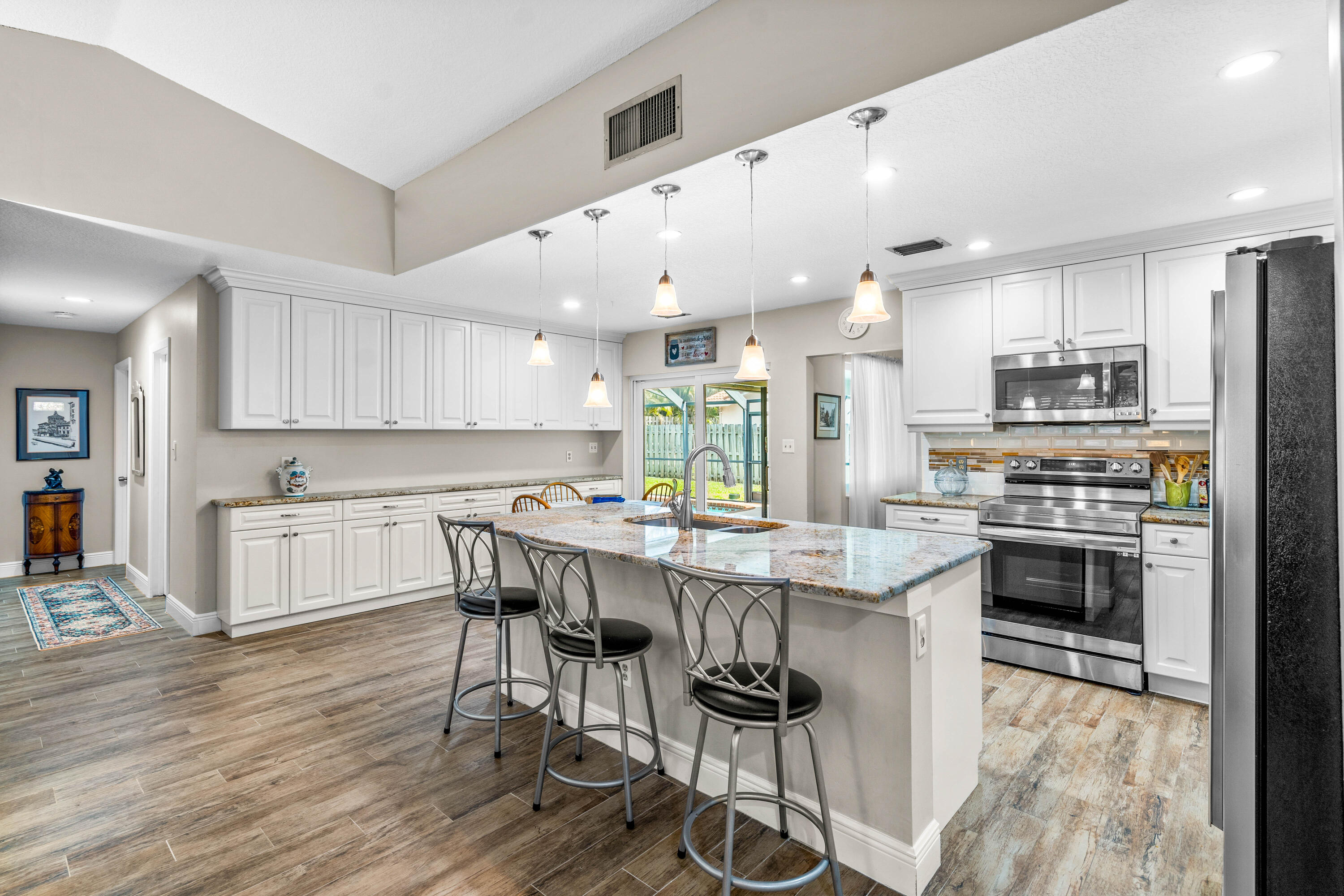 201 NW 108th Avenue, Coral Springs