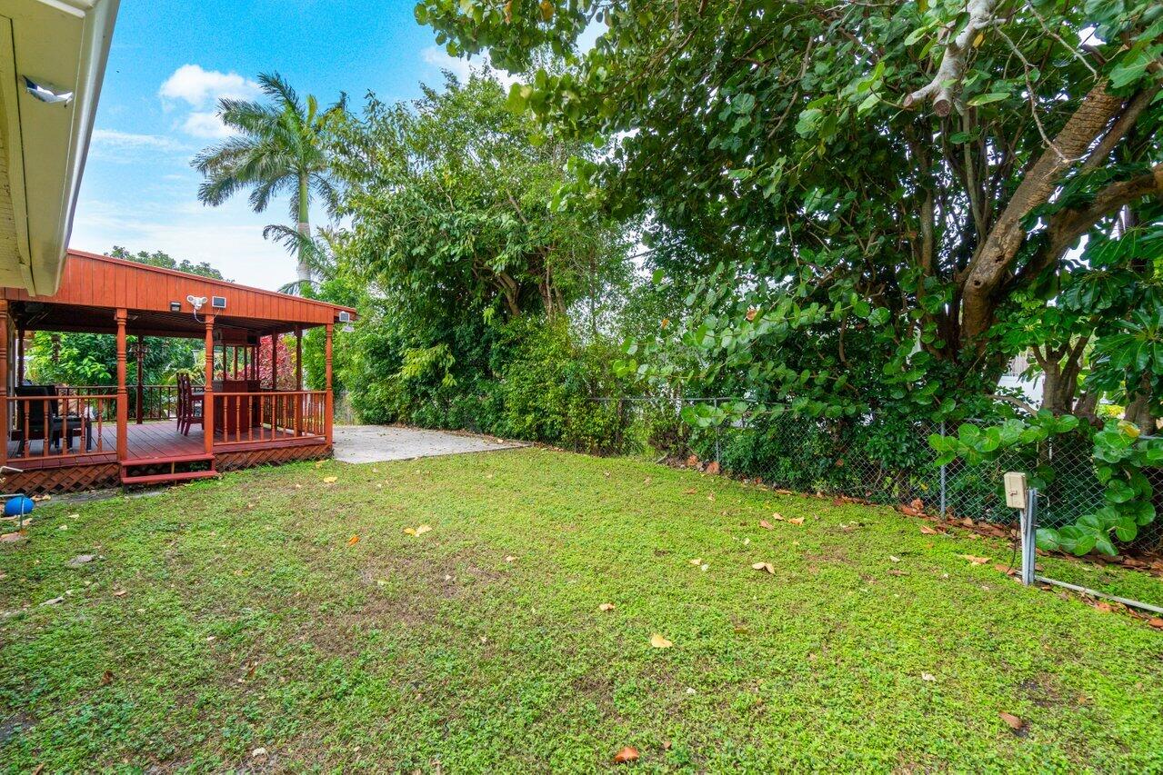 2841 Hypoluxo Road