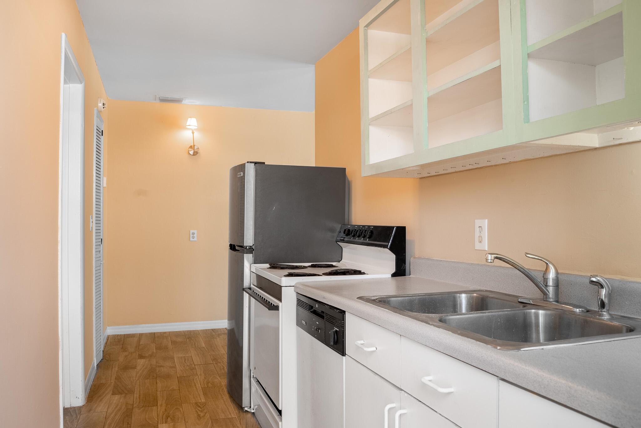 930 NE 14 Place 1&2