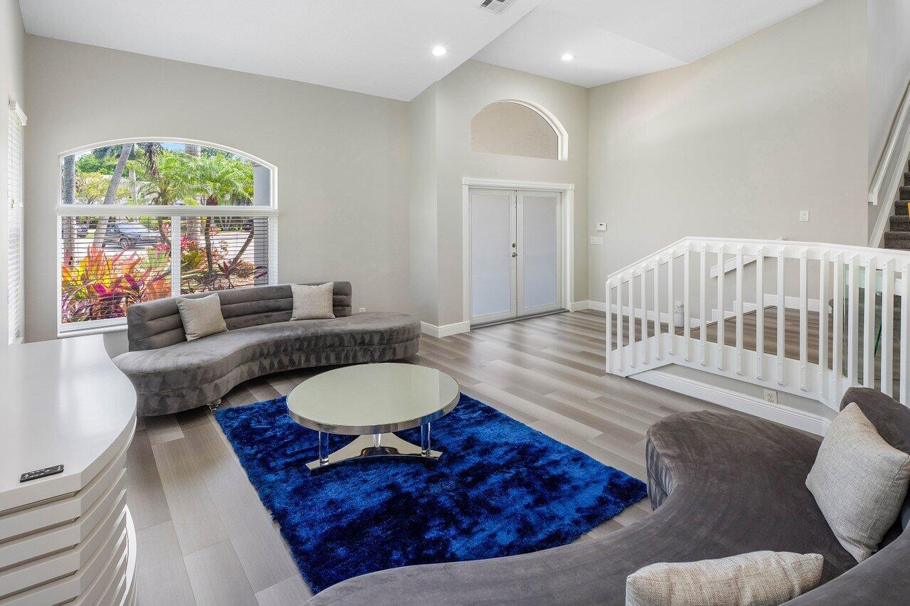 19959 Dinner Key Drive