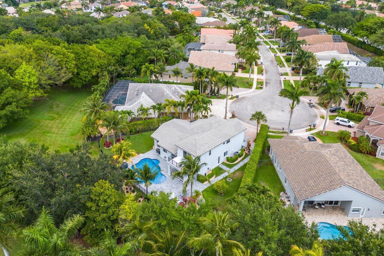 19959 Dinner Key Drive