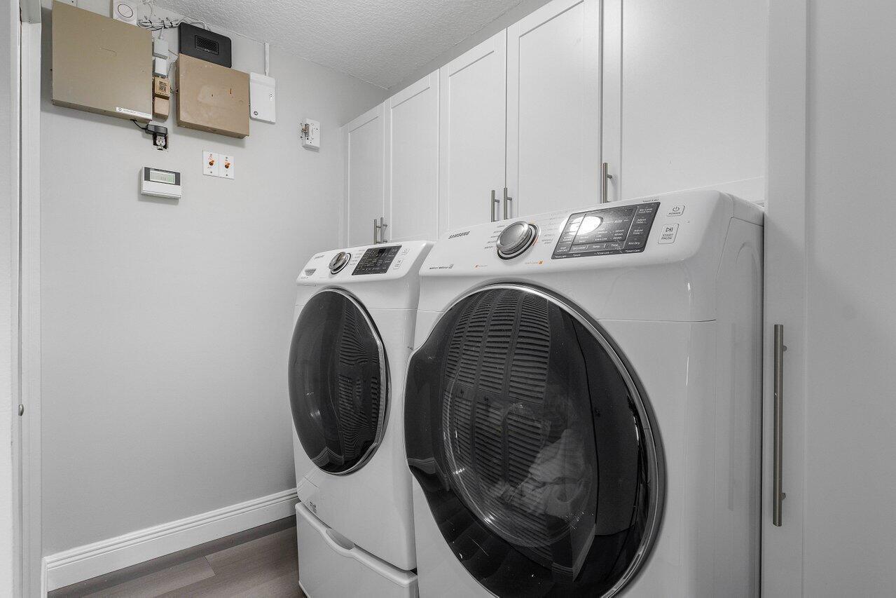 19959 Dinner Key Drive