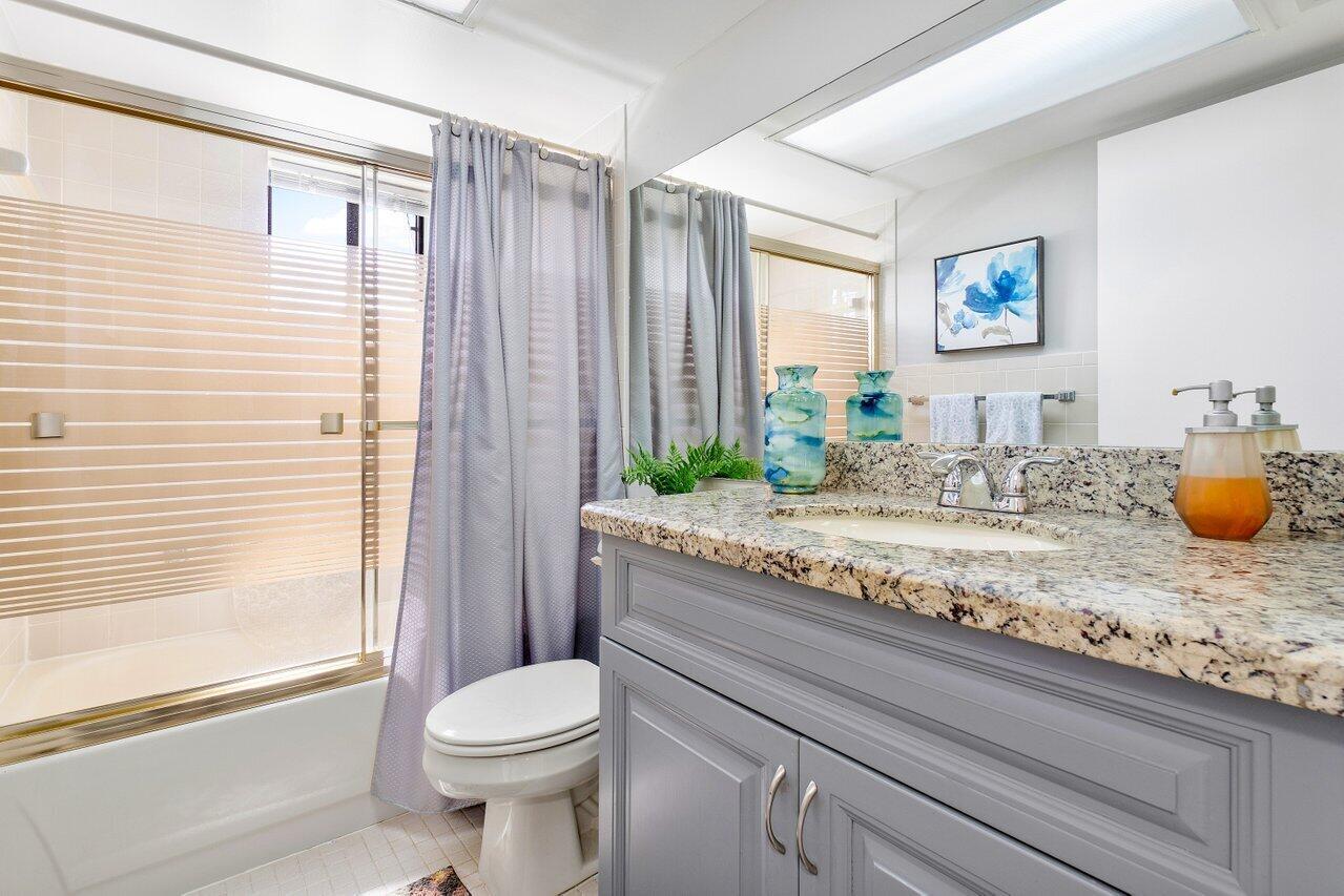 5370 Las Verdes Circle 107