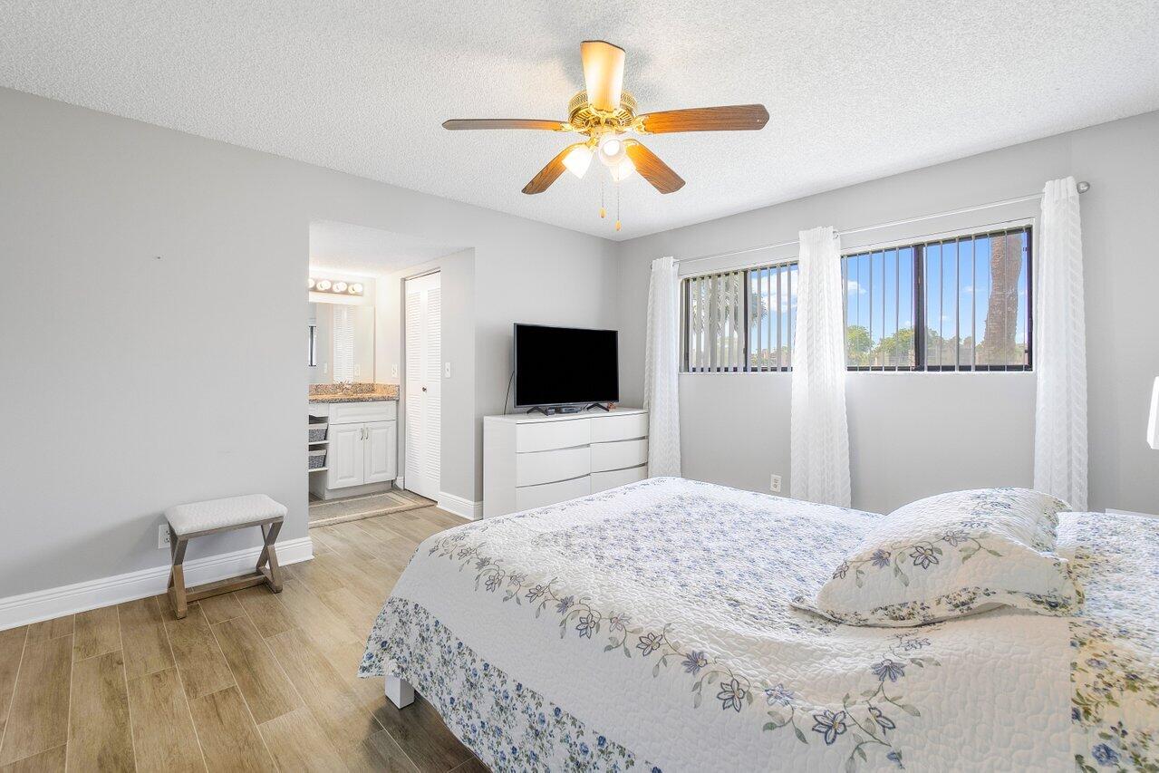 5370 Las Verdes Circle 107