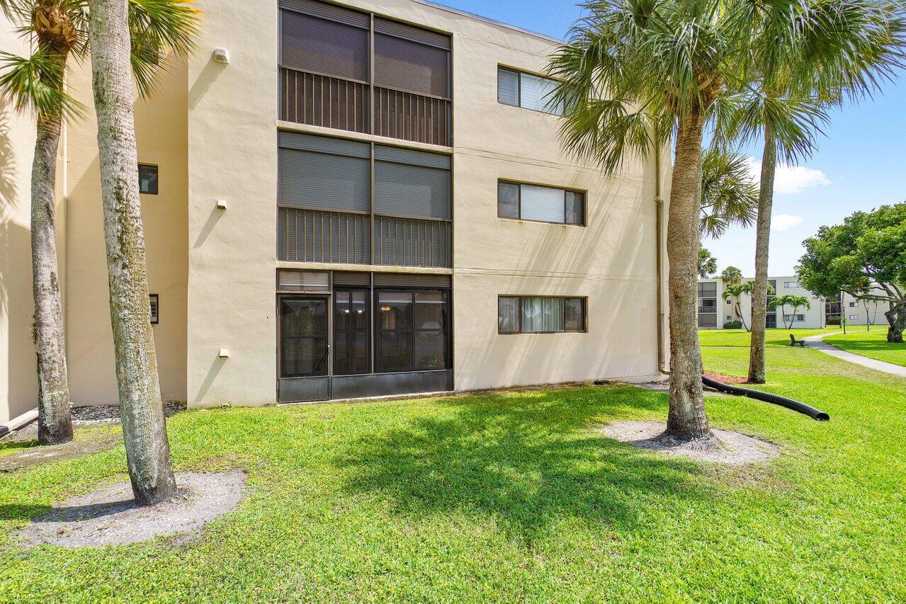 5370 Las Verdes Circle 107