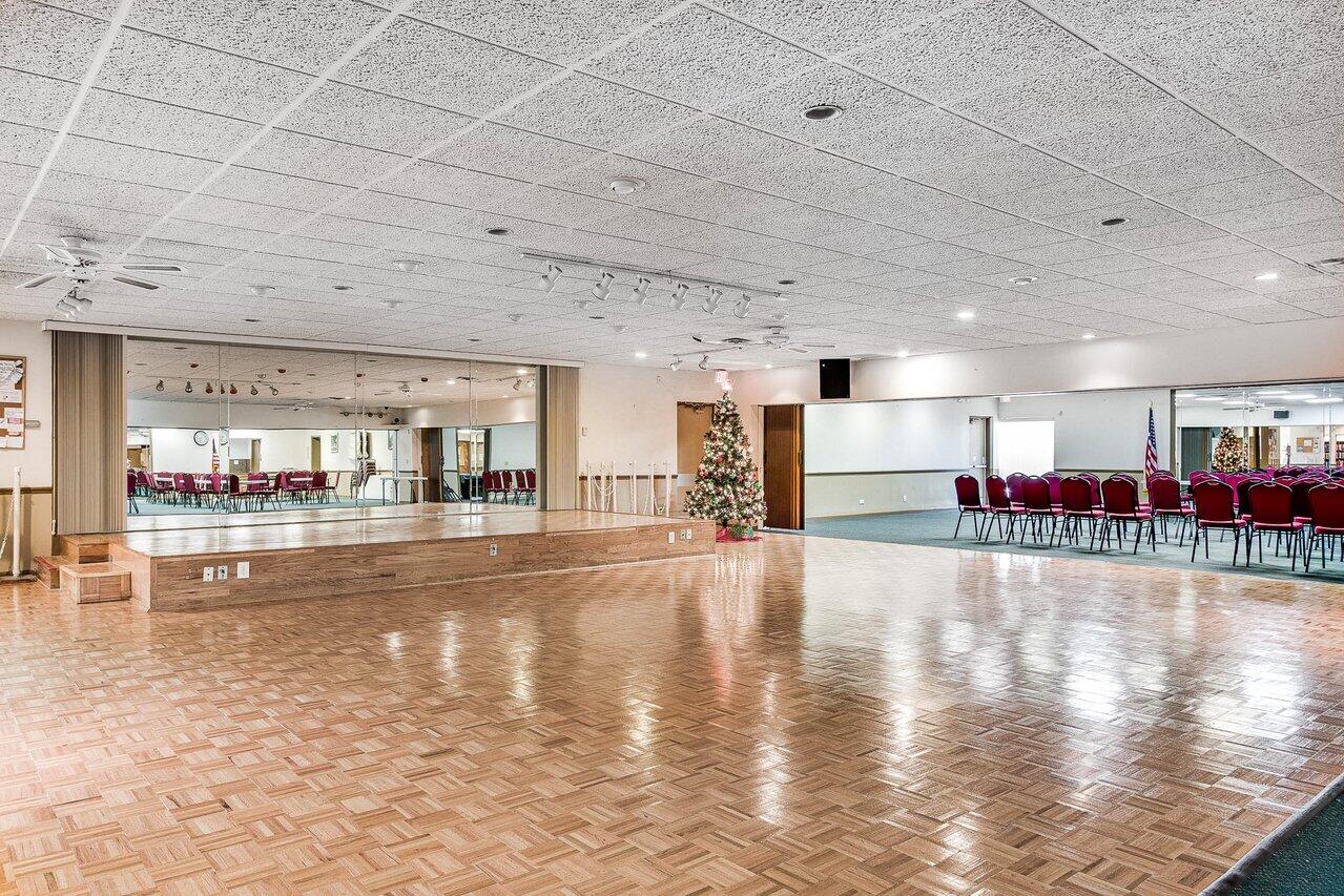 5370 Las Verdes Circle 107