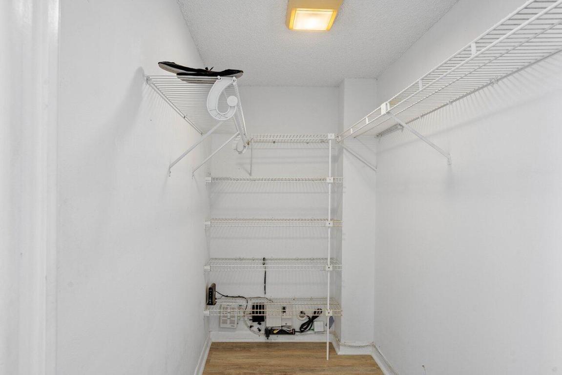 5280 Las Verdes Circle 111, Delray Beach Unit: 111