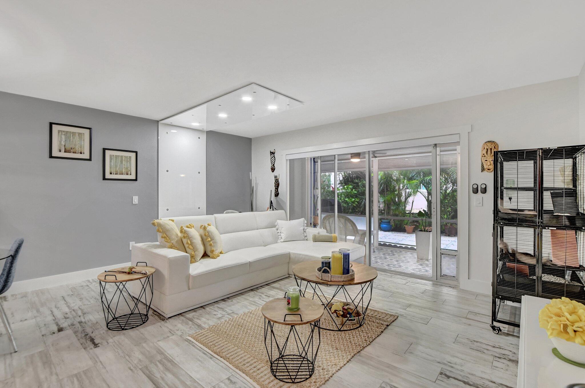 2570 Banyan Road 4, Boca Raton Unit: 4