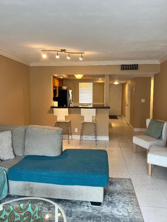 777 S Federal Highway 101-M, Pompano Beach Unit: 101-M