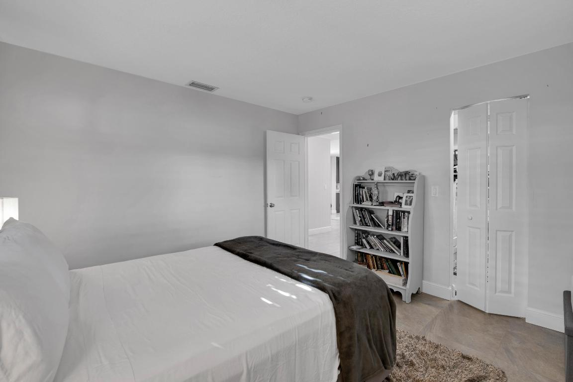 698 SW 15th Avenue, Boca Raton