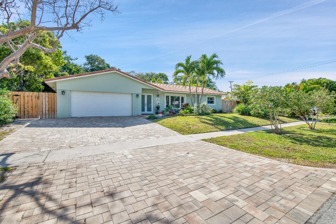 698 SW 15th Avenue, Boca Raton