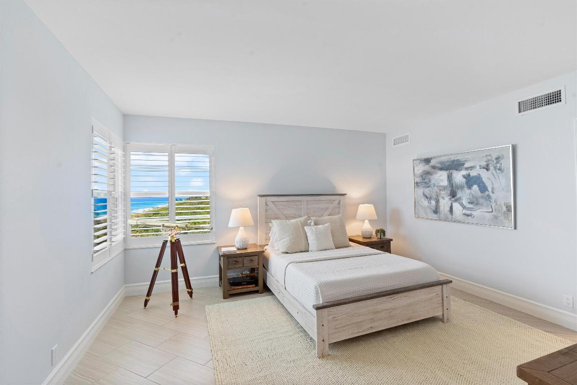 6665 N Ocean Boulevard B5