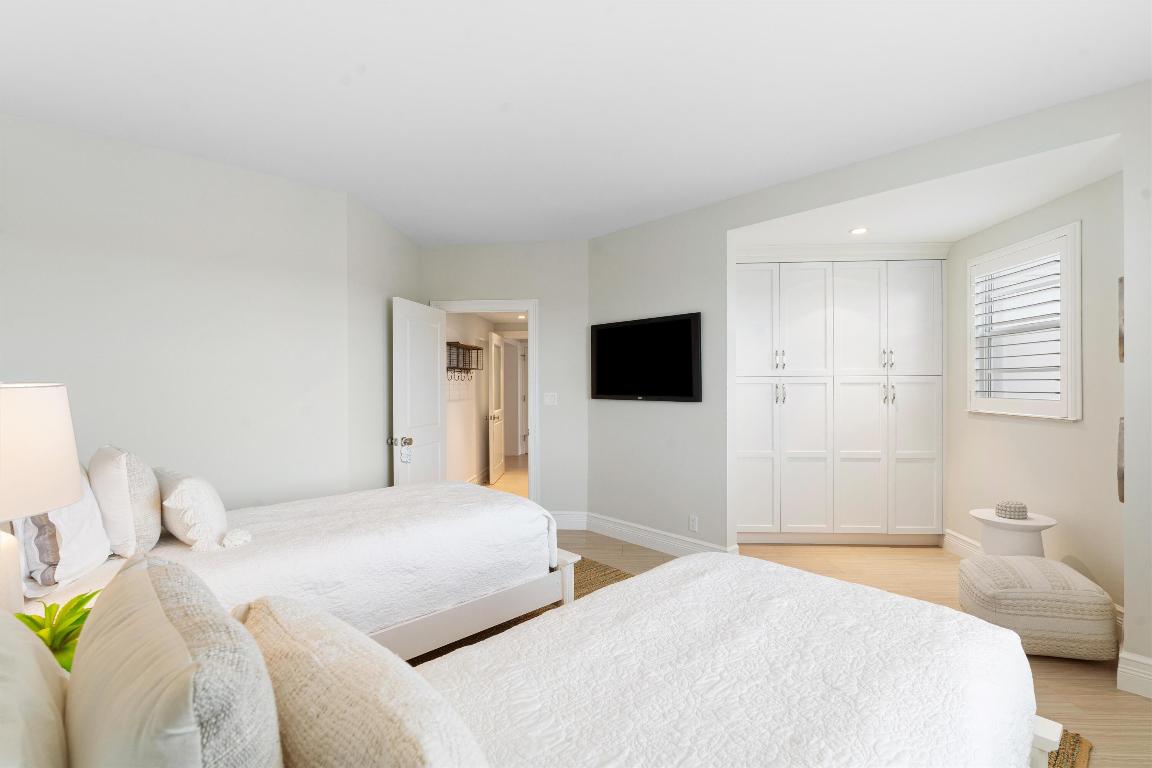 6665 N Ocean Boulevard B5