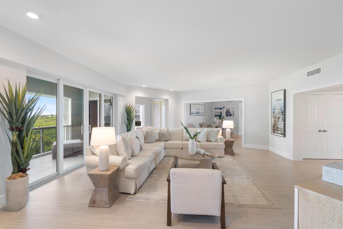 6665 N Ocean Boulevard B5