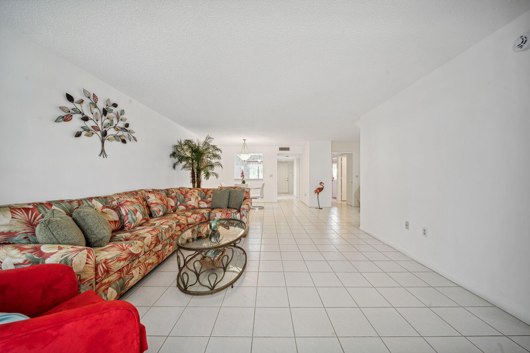 6037 Pointe Regal Circle 207