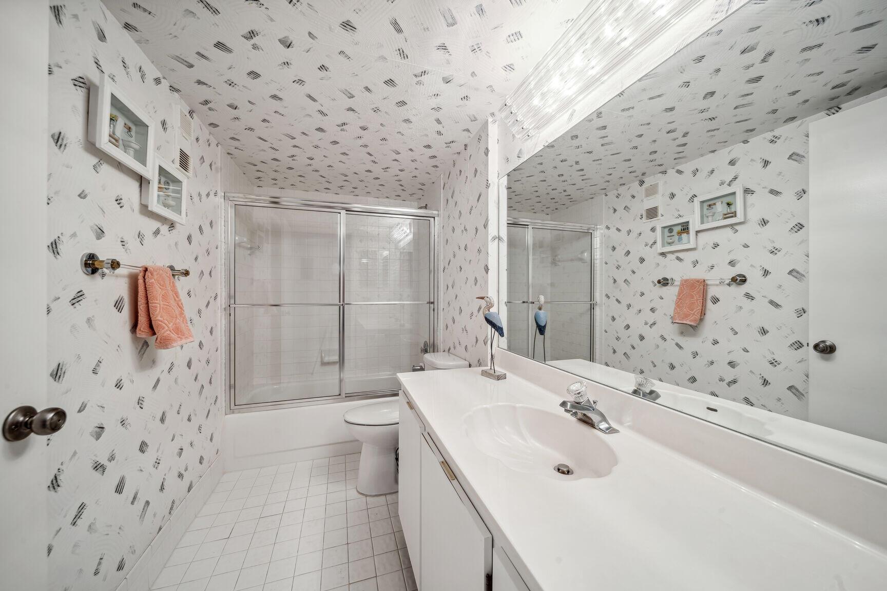 6037 Pointe Regal Circle 207