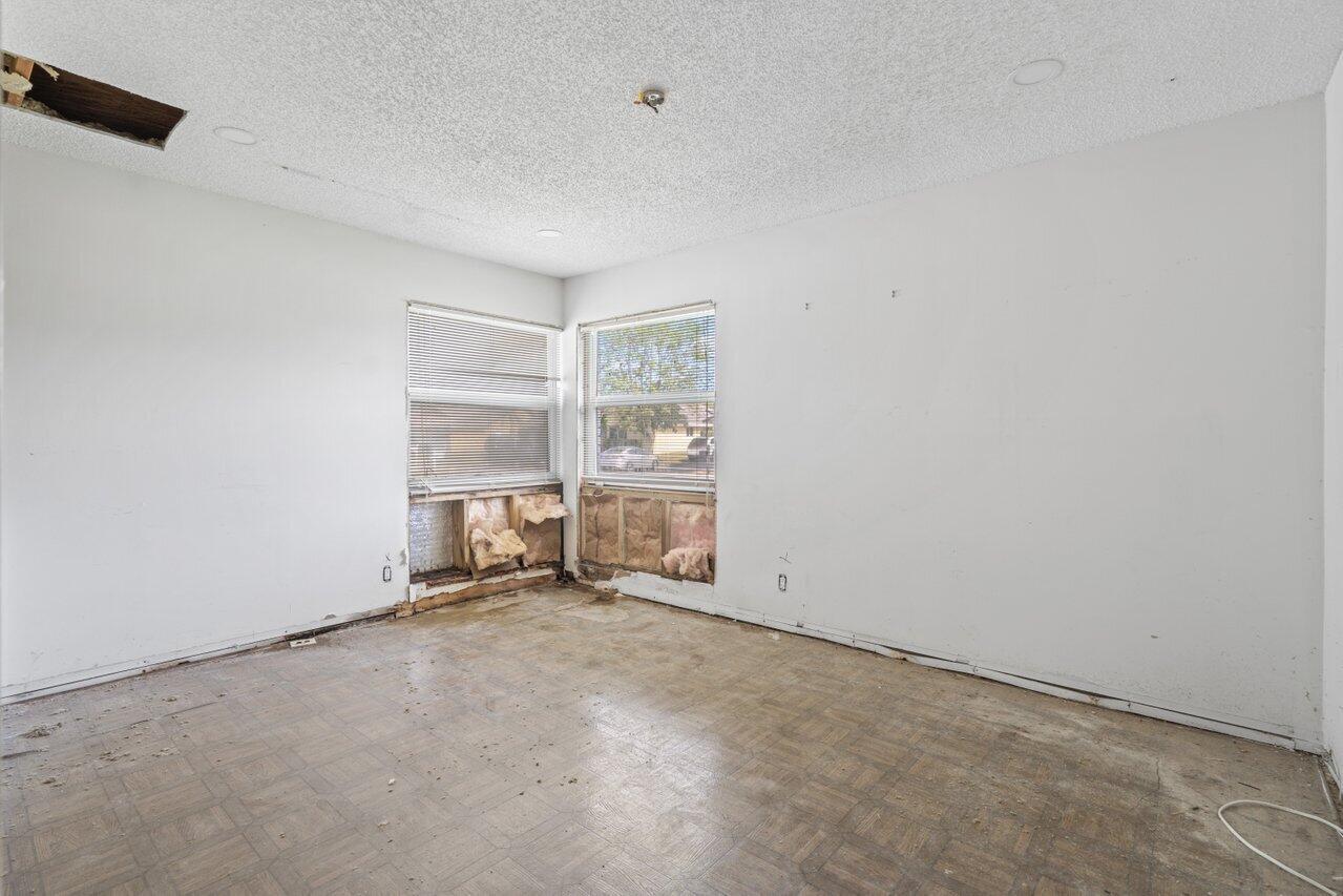 11312 Chipmunk Drive