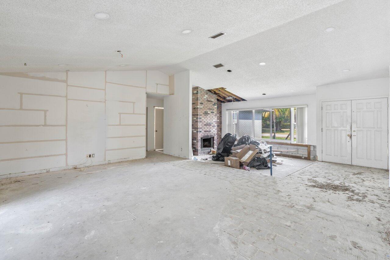 11312 Chipmunk Drive