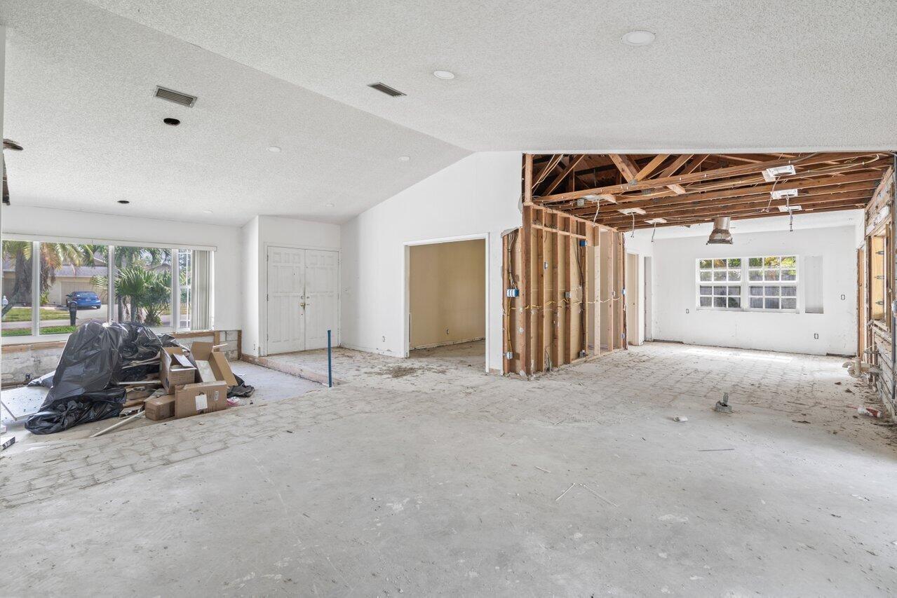 11312 Chipmunk Drive