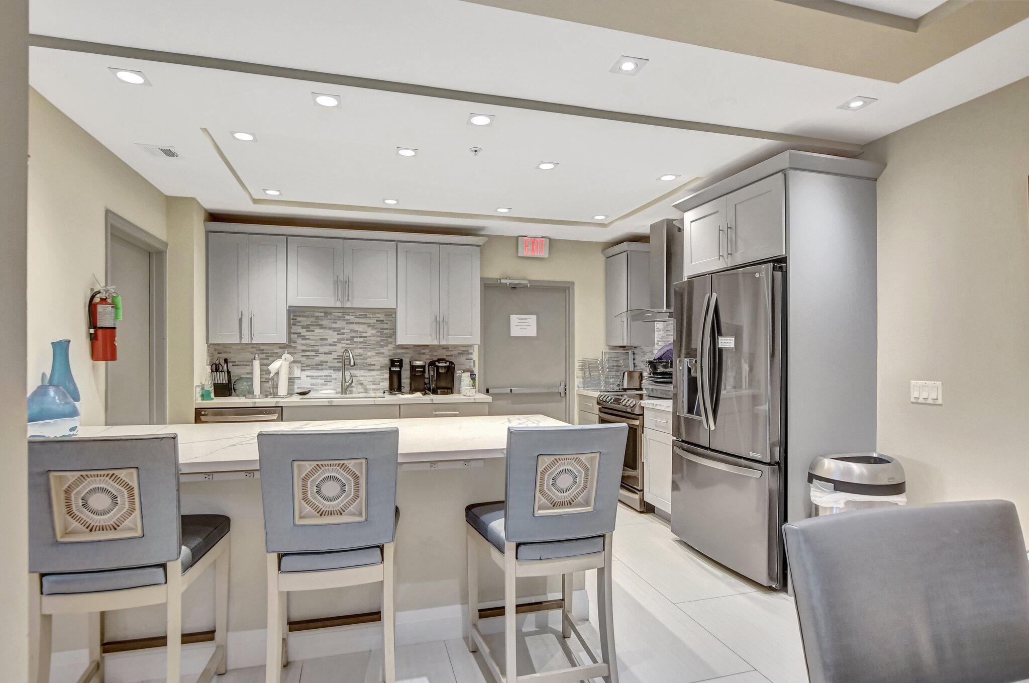 3912 S Ocean Boulevard 907, Highland Beach Unit: 907