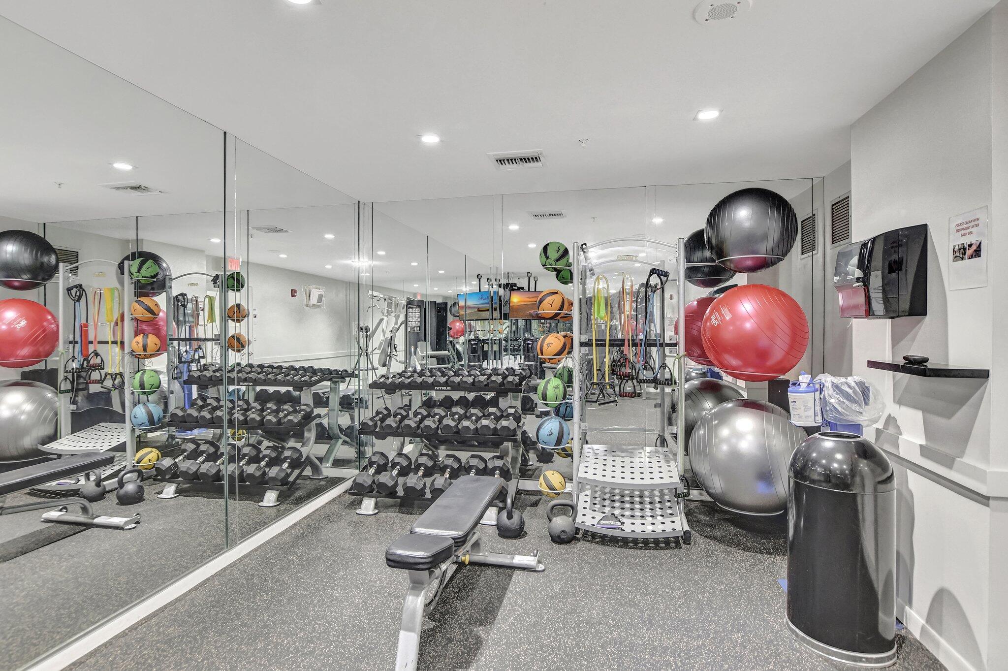 3912 S Ocean Boulevard 907, Highland Beach Unit: 907