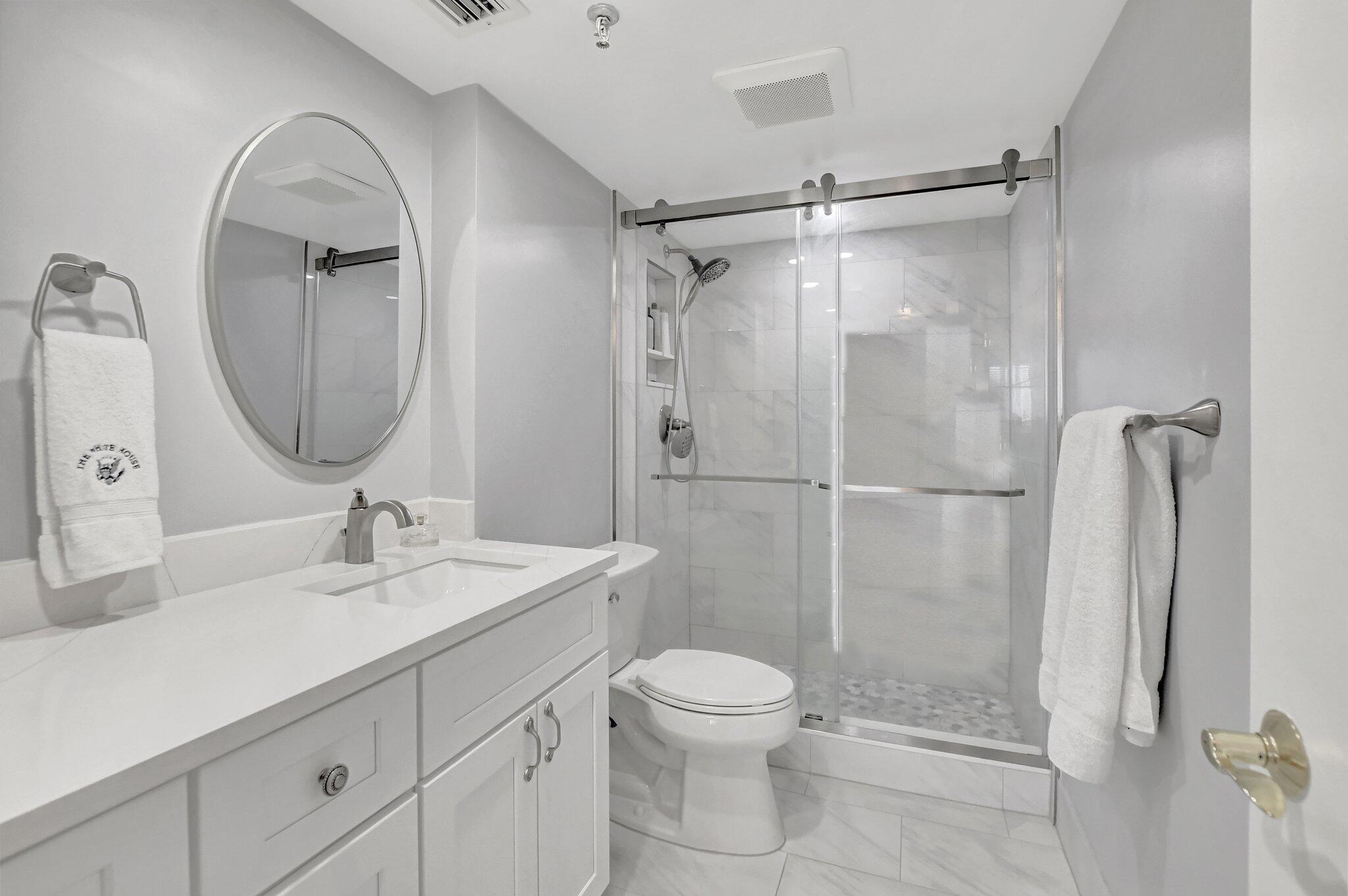 3912 S Ocean Boulevard 907, Highland Beach Unit: 907