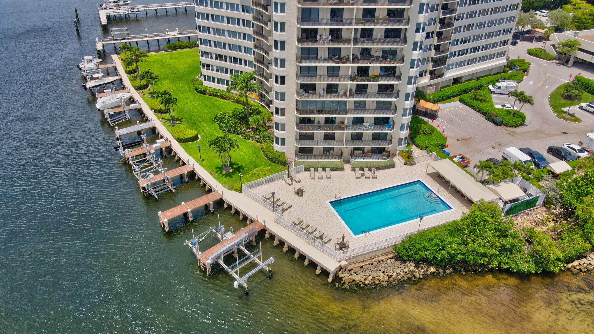 3912 S Ocean Boulevard 907, Highland Beach Unit: 907