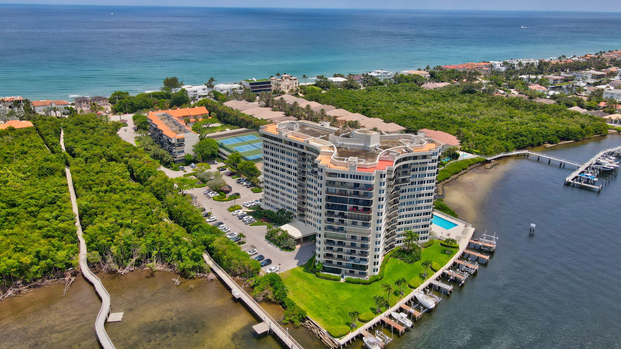 3912 S Ocean Boulevard 907, Highland Beach Unit: 907