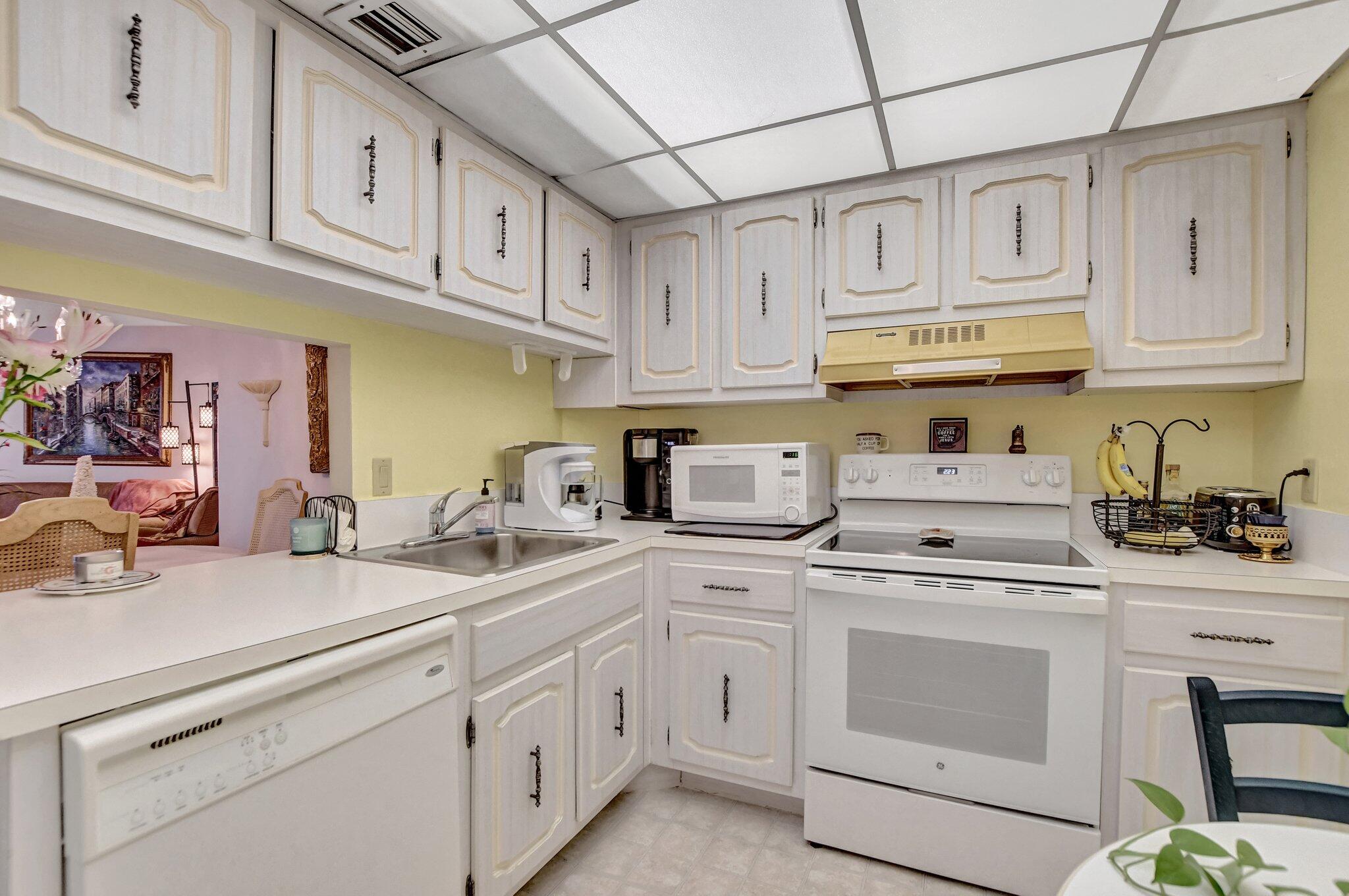 3912 S Ocean Boulevard 907, Highland Beach Unit: 907