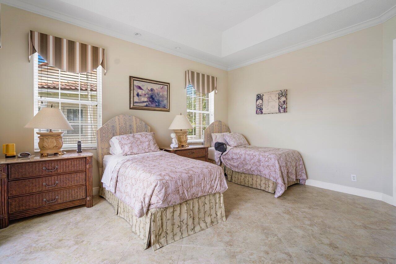 125 Mangrove Bay Way