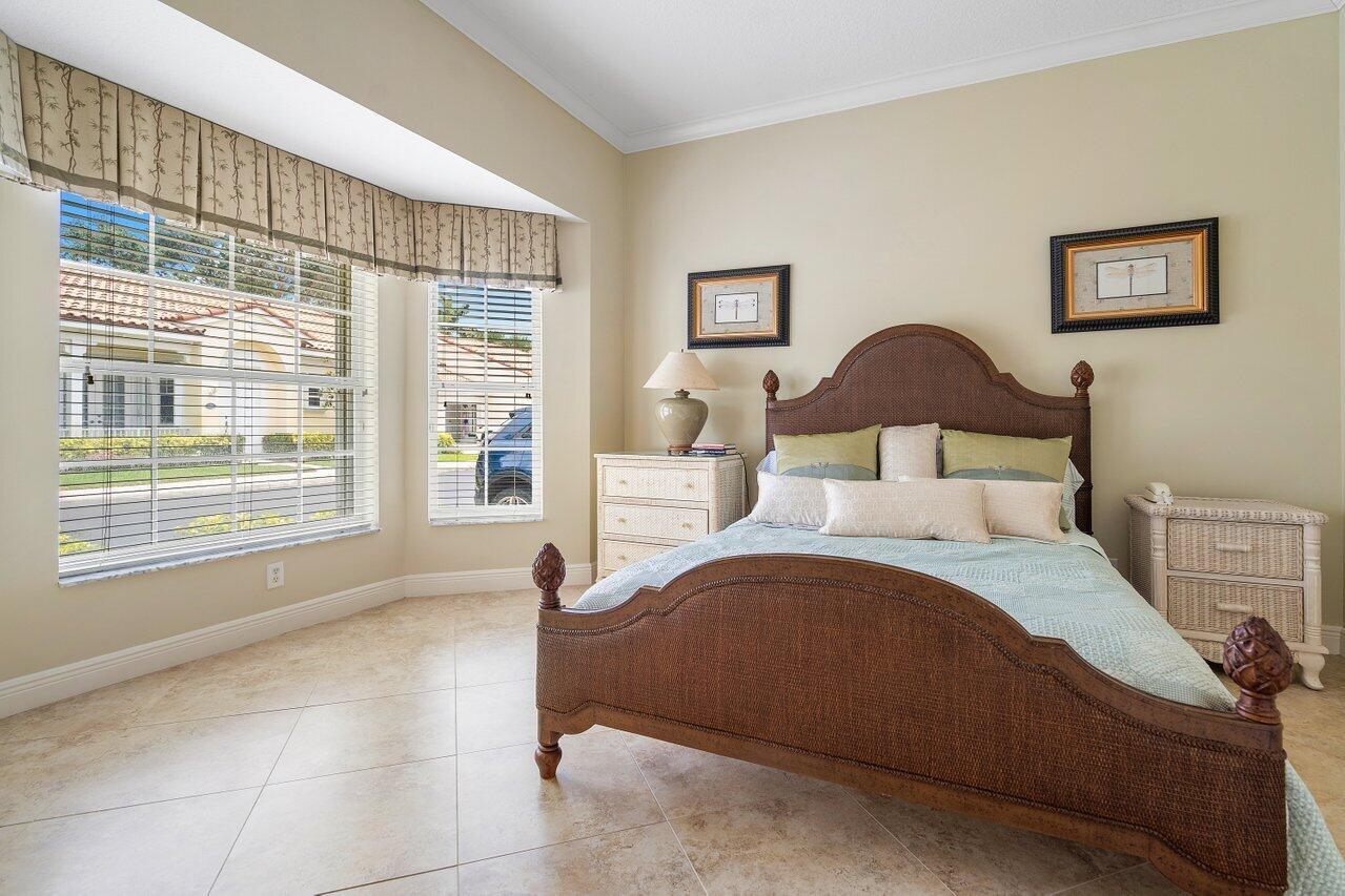 125 Mangrove Bay Way