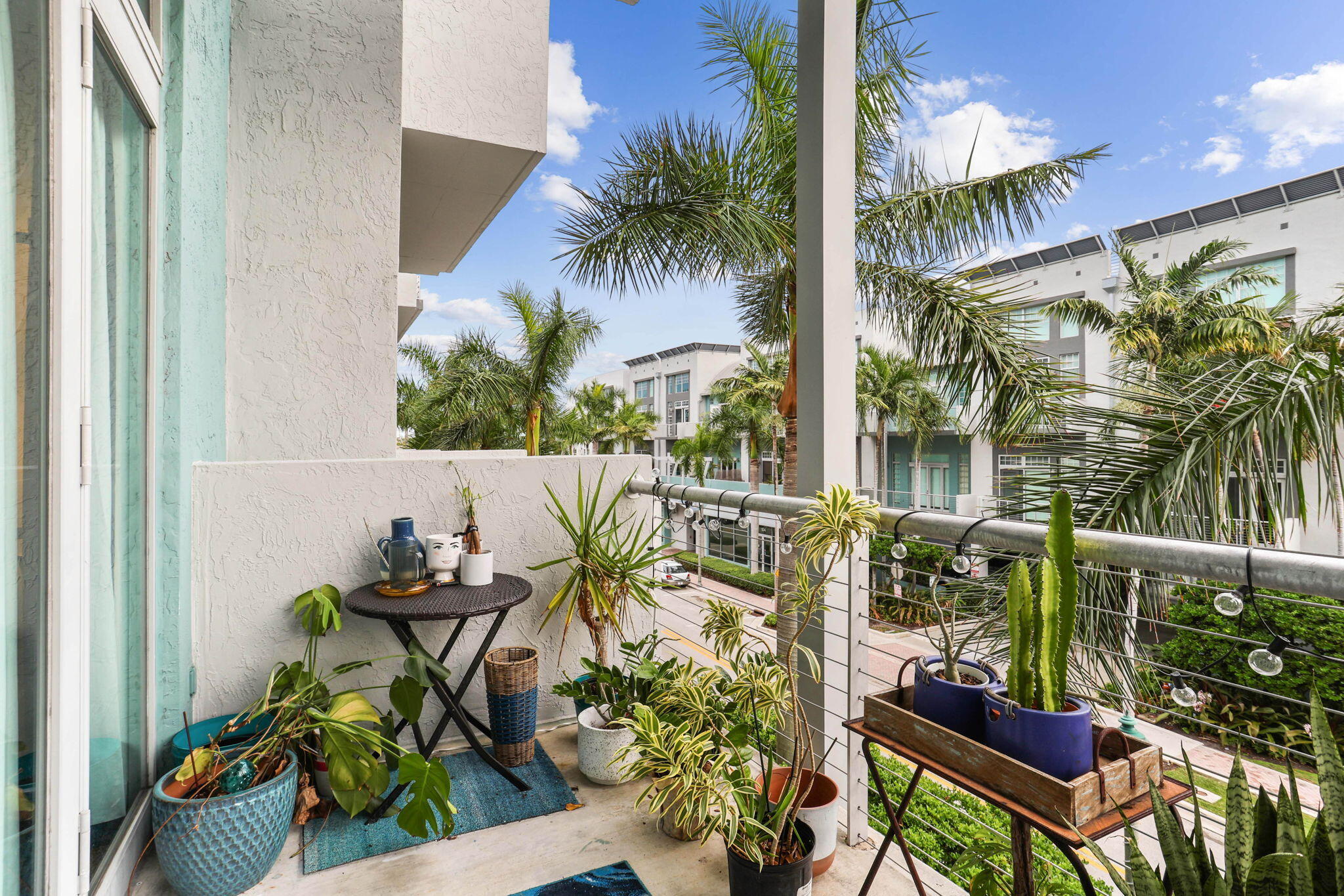 180 NE 4th Avenue 307