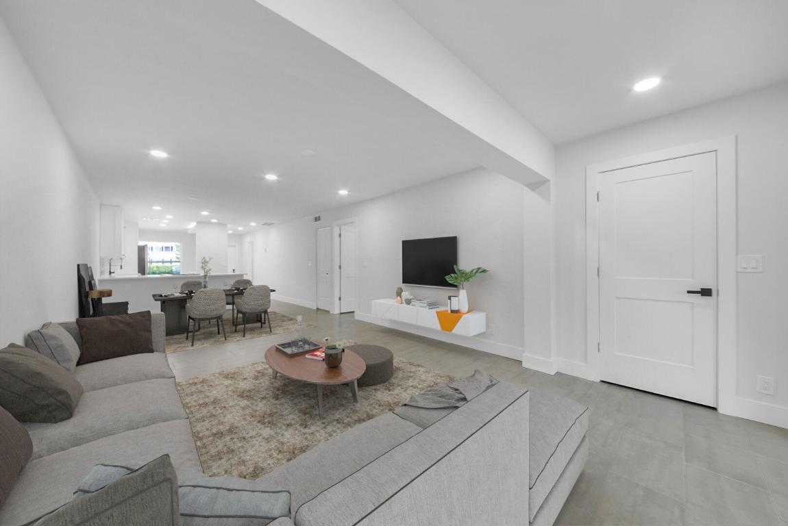 2825 SW 13th Street 103, Delray Beach Unit: 103