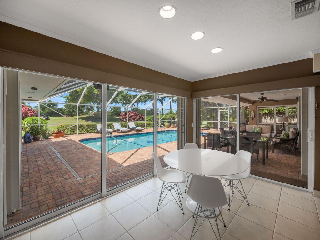 335 Glenbrook Drive, Atlantis