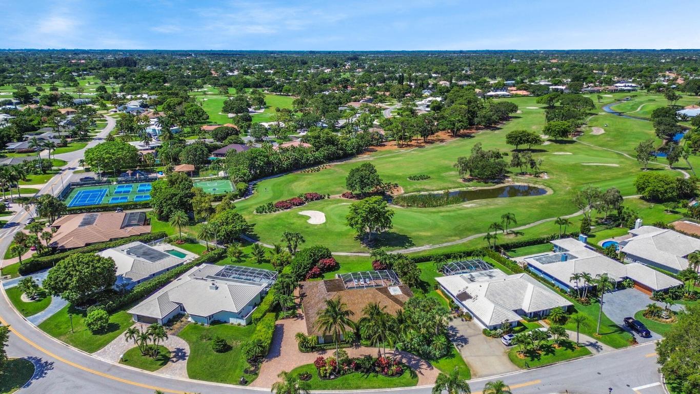 335 Glenbrook Drive, Atlantis