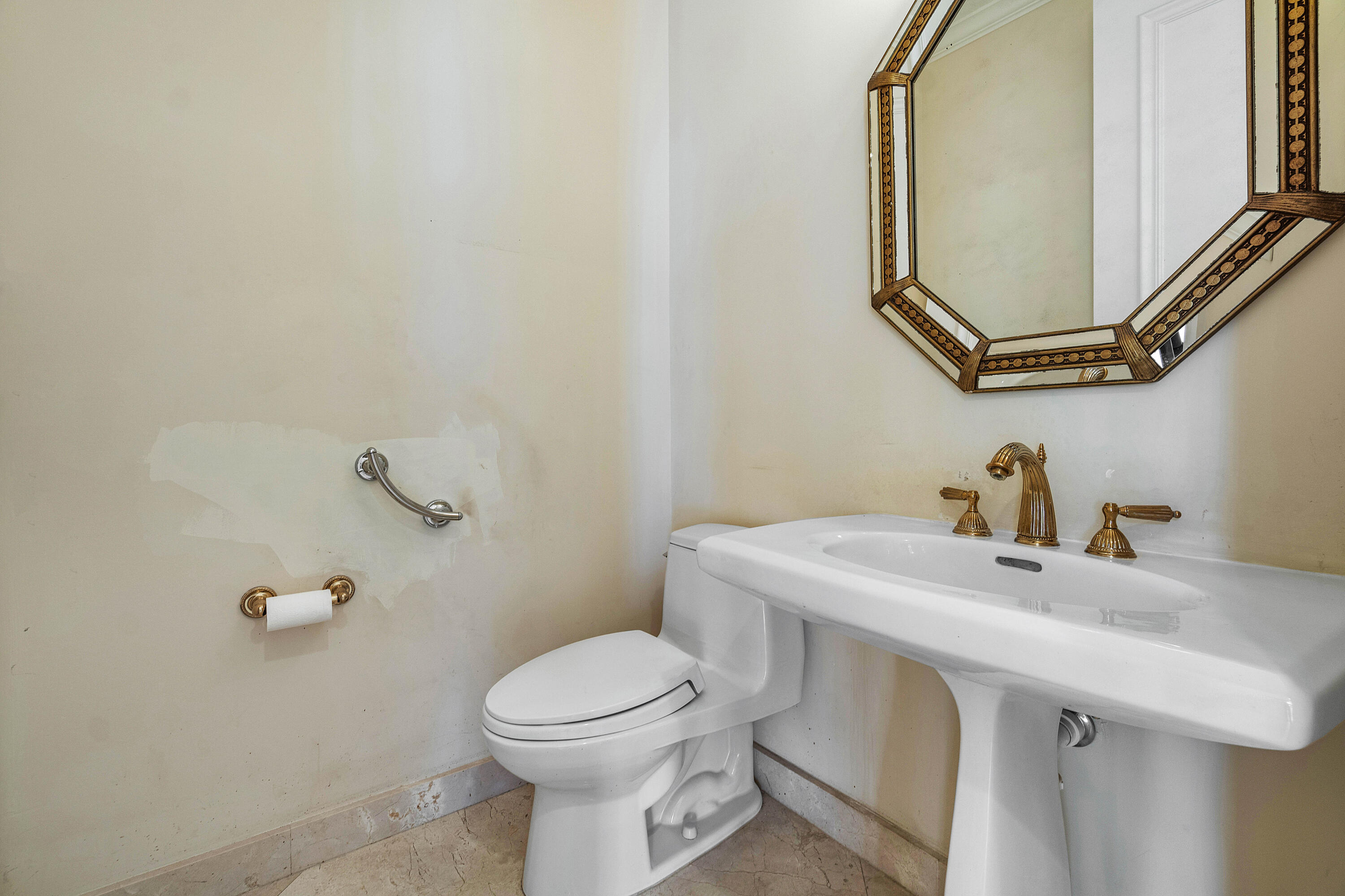 879 NE Orchid Bay Drive, Boca Raton