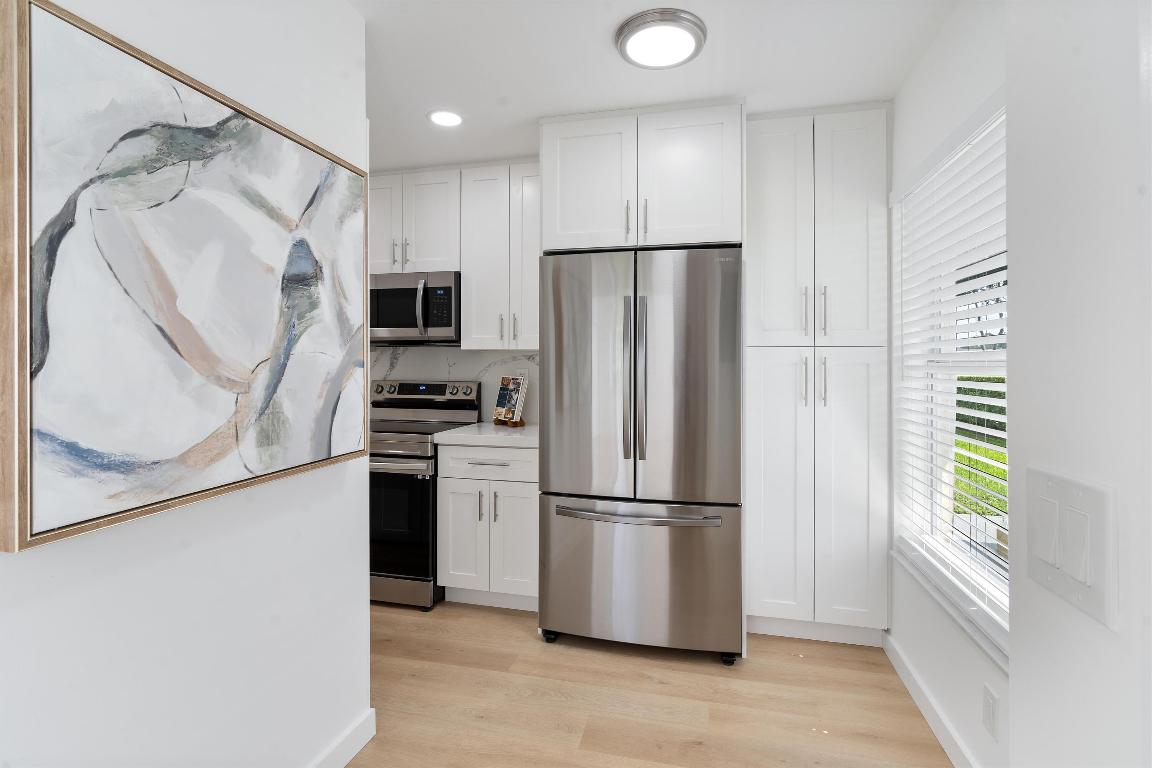 1021 Del Aire Court 101