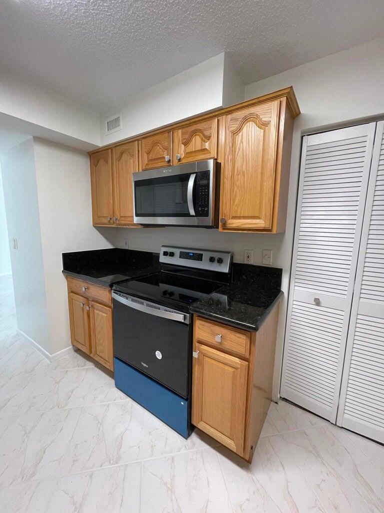 500 Egret Circle 8406, Delray Beach Unit: 8406