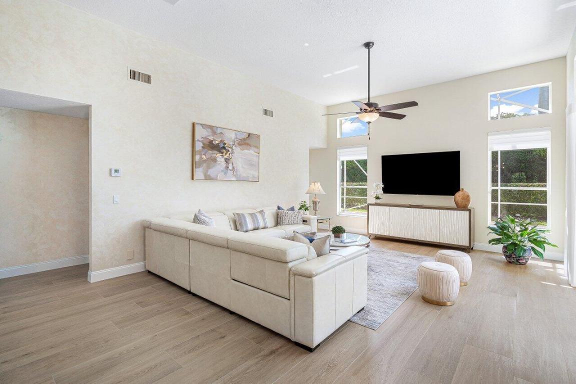 10618 Maple Chase Drive, Boca Raton