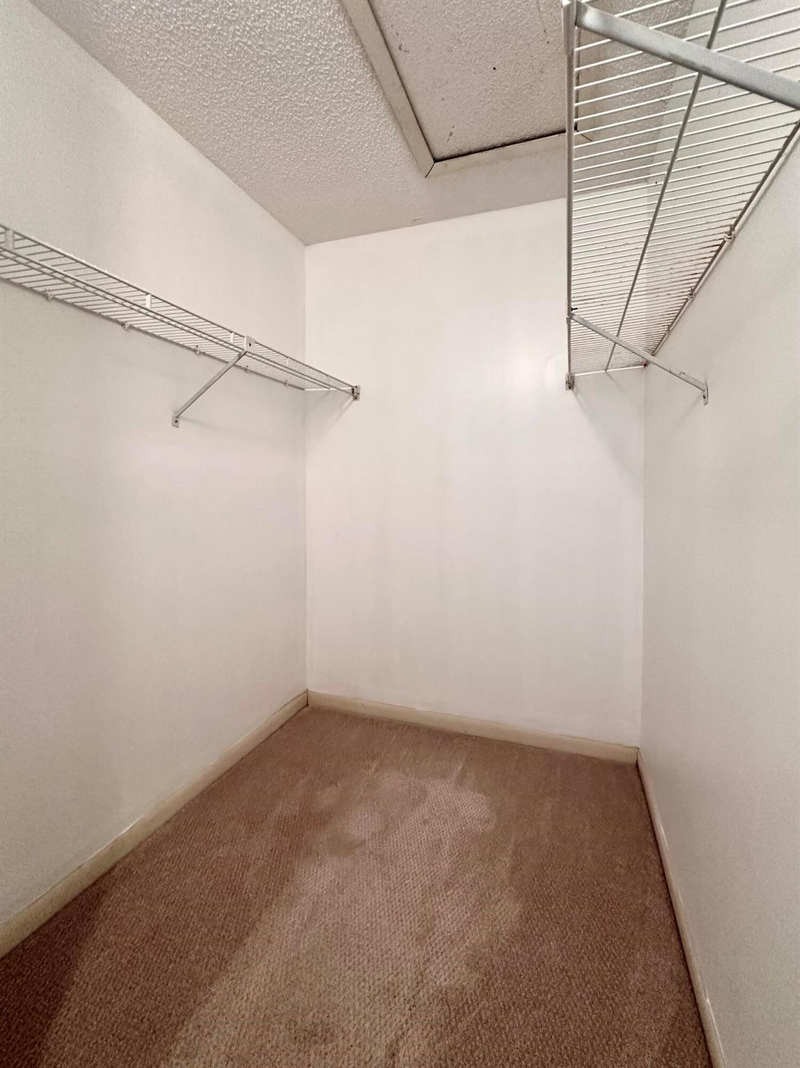 3732 Savoy Lane 109 B2