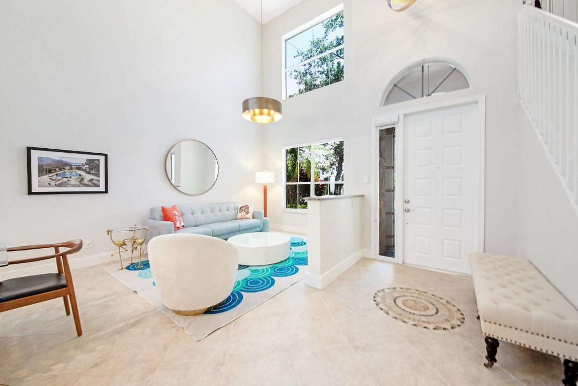 9737 Vineyard Court, Boca Raton