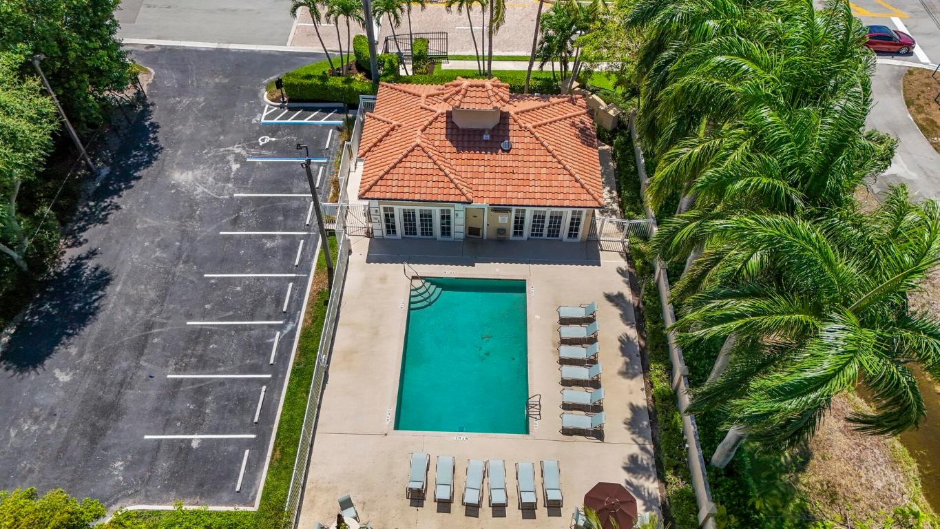 9737 Vineyard Court, Boca Raton